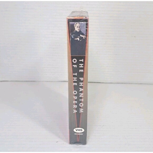 The Phantom of the Opera VHS Collector’s Edition Hollywood Movie Greats NEW - Picture 3 of 6
